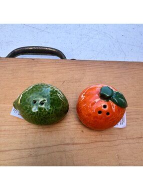 Cracker Barrel Lime Orange Citrus Salt Pepper Shakers Set New With Tags